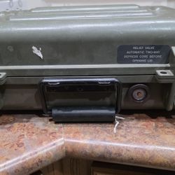 US Army Military Night Vision Goggles Lockable Carrying Case 16X12X6