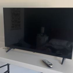 LG 43" Flat Screen Smart TV Very Good Condition 