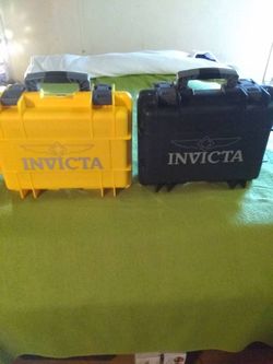 Invicta 8-slot Collector Diver's Cases/Watch Case
