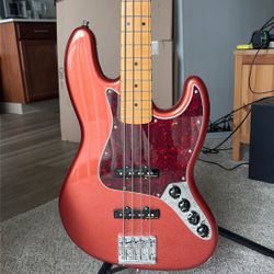 Fender Player Plus Jazz Bass