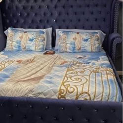 Beautiful king size complete bedroom blue velvet set - $1,800 (Fresno)
