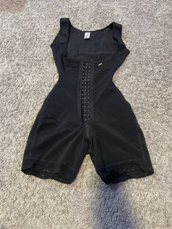 Faja Colombiana elegant figure $45 talla S