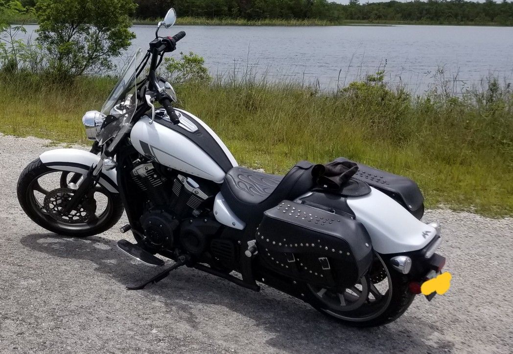 Yamaha Stryker 1300, Motorcycle, 1300cc, Many Extras & Add-ons