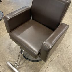  8 Belvedere Styling Chairs 
