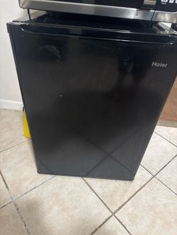 Mini fridge