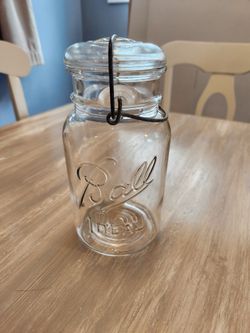 Antique Clear Glass Ball Jar With Glass Lid