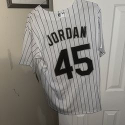 Nike Chicago White Sox Jordan size L jersey