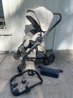 Nuna Mixx stroller gray with cup holder and uppababy carryall