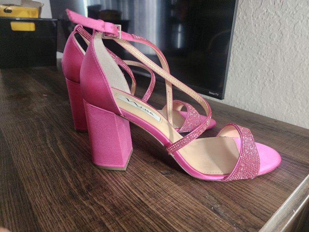 Pink Heels Size 7