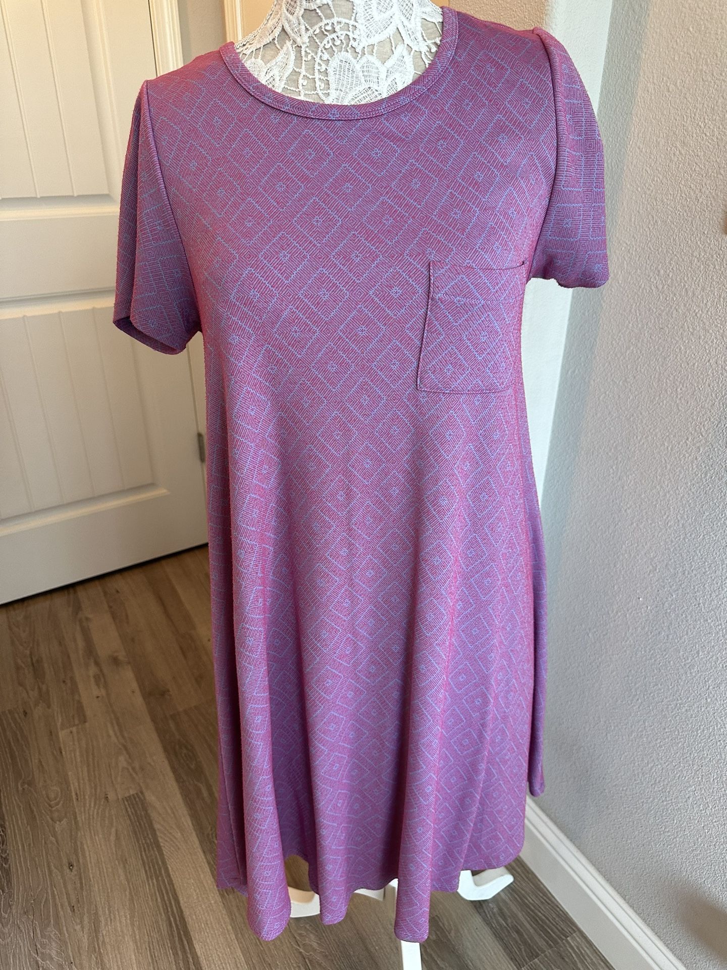 Lularoe Carly Dress! (Size S)