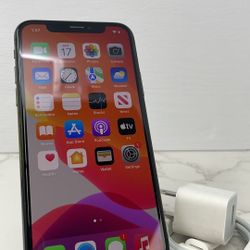 iPhone X 256gb Sprint No Issues iOS 15.4 ID: 9679