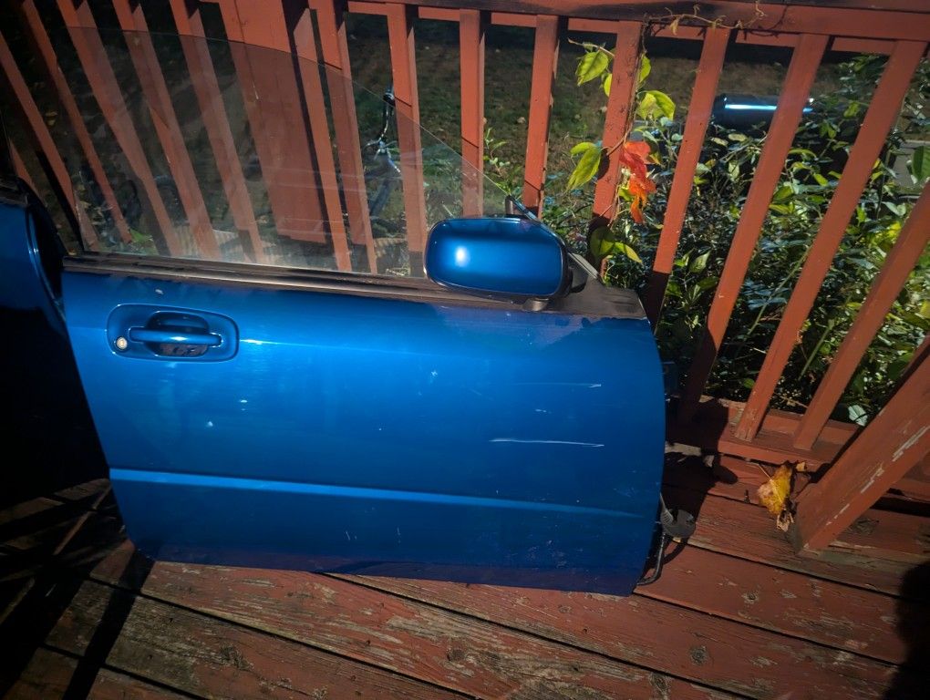 05 WRX Passenger Front Door Parts