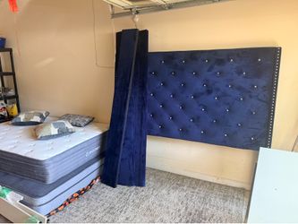 King size bed with mattress