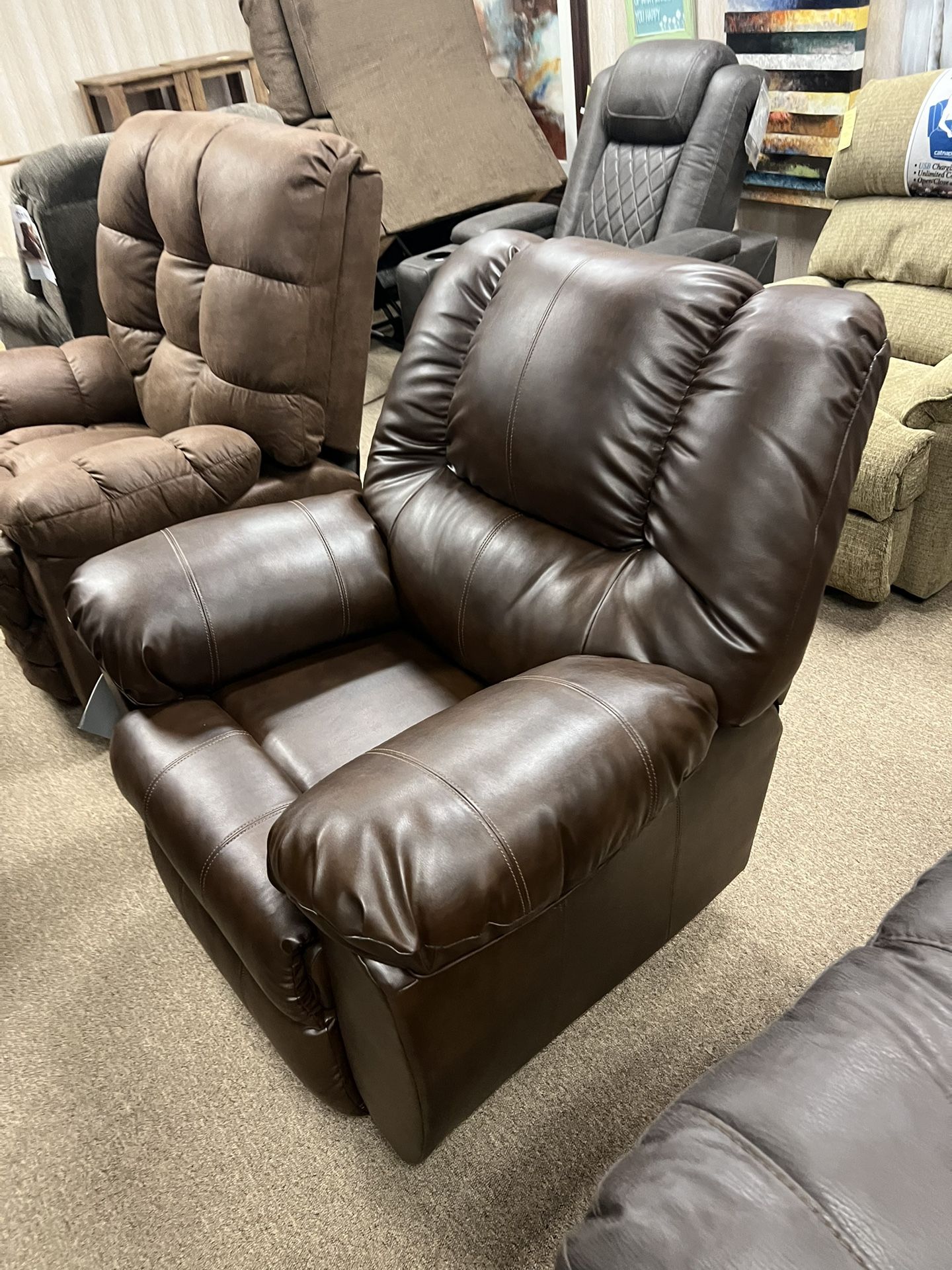 Leather Nice Recliner!