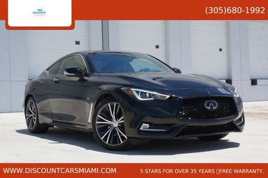 2017 INFINITI Q60