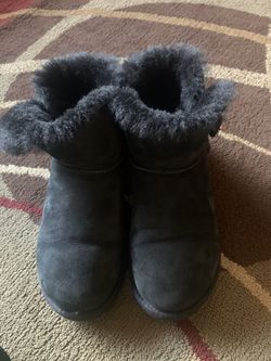 Ugg size 7 boots