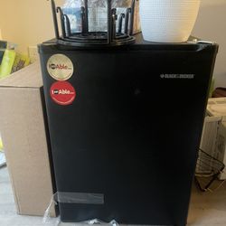 Mini Fridge 