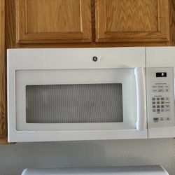 GE Over The Range Microwave 