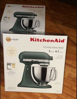 KitchenAid Artisan® Series 5 Quart Tilt-Head Stand Mixer 