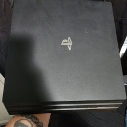 PS4 Pro 