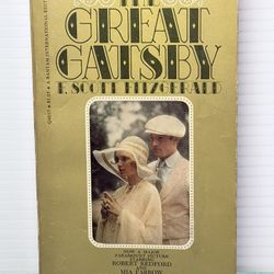 The Great Gatsby F Scott Fitzgerald - 1974 Vintage Movie Tie-In  (Paperback)