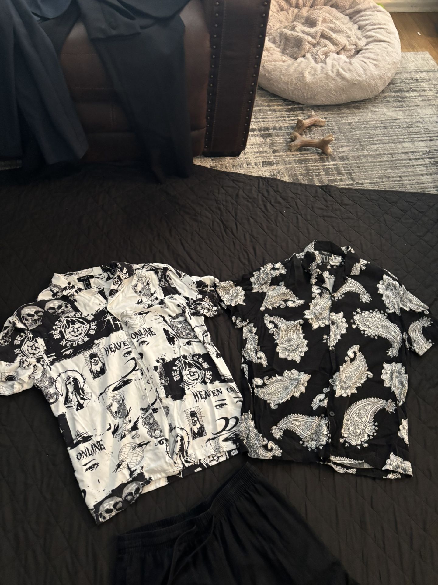 Black And White Button-up Shirts
