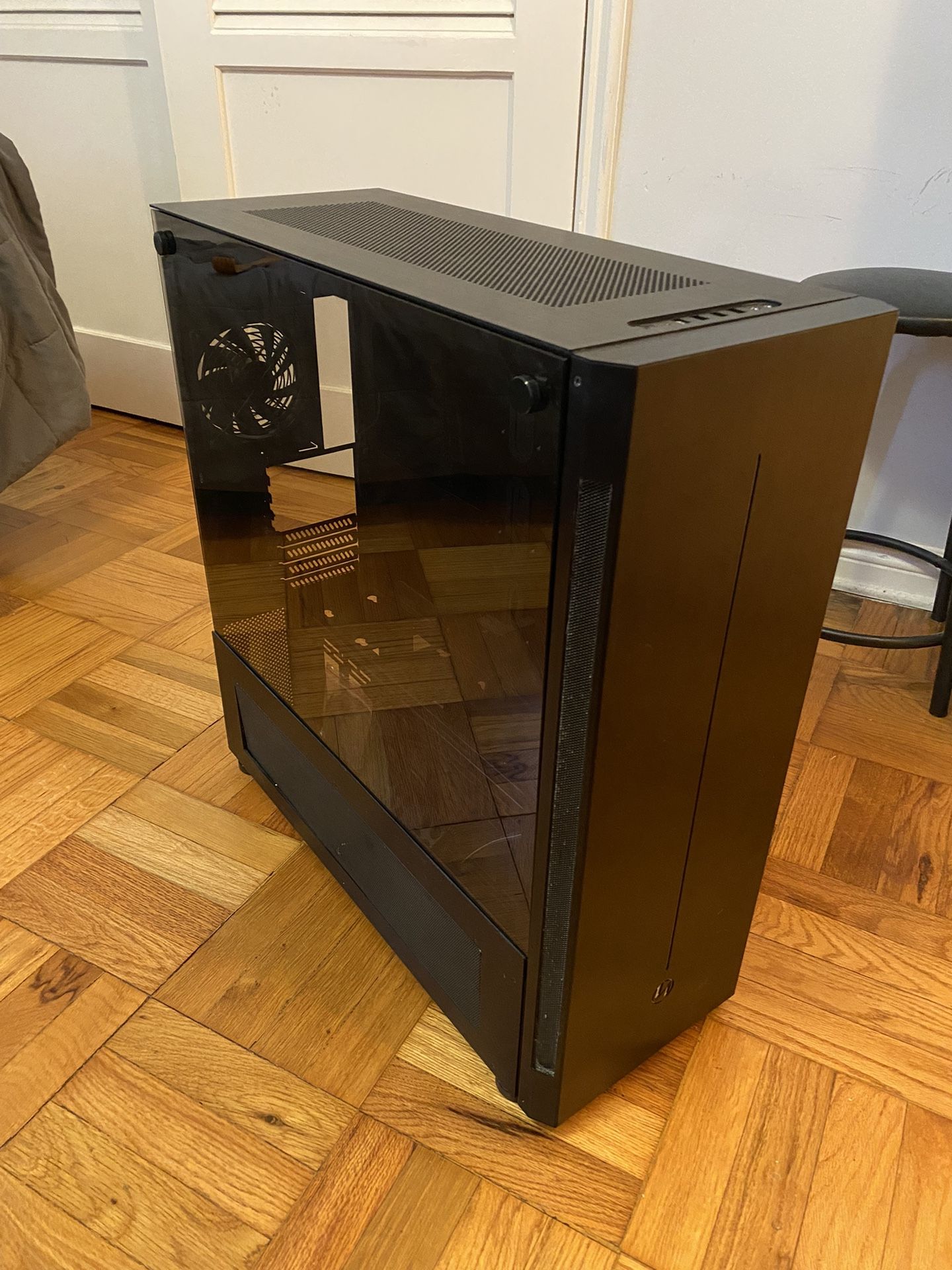 Lian Li V3000 PC Super Tower Case