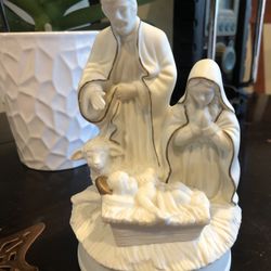 Christmas Nativity Ceramic With Music 