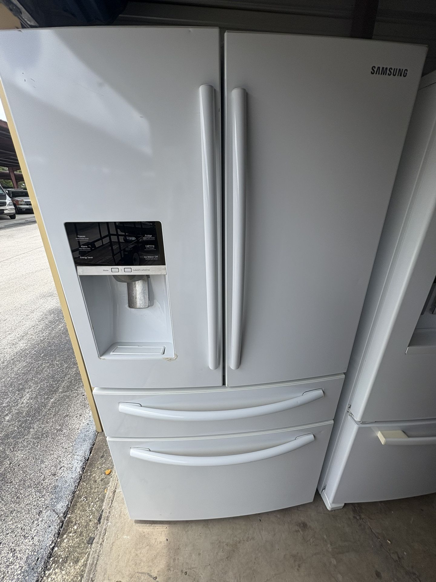 White 28 Cubic Feet French Doors Refrigerator - Bottom Drawer Freezer