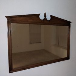 ETHAN ALLEN Classic Manor 41x54" Pediment Dresser Mirror 15-5220 w. 204 Finish 41.5" High 54" Wide