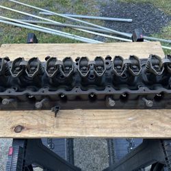 Jeep 4.0  Cylinder Head 