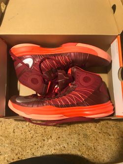 Nike hyperdunk size 12