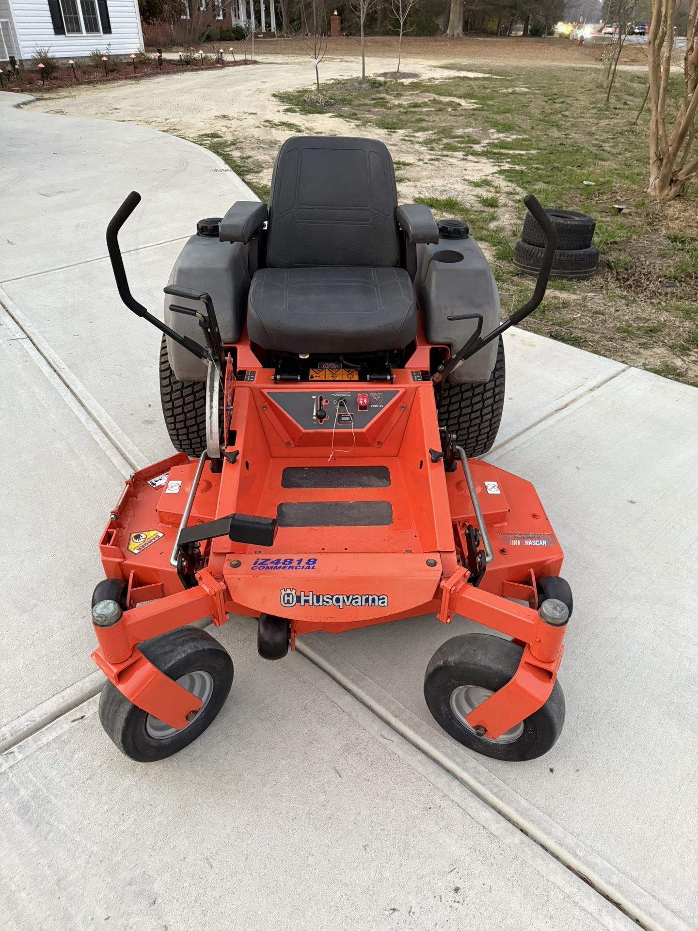 Husqvarna IZ4818 ( 668 hrs ) 2008