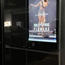 New Samsung Refrigerator  29 cu. ft. with large family hub And Flex Zone  in black glass