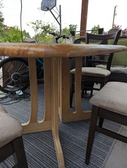 Dinning Table
