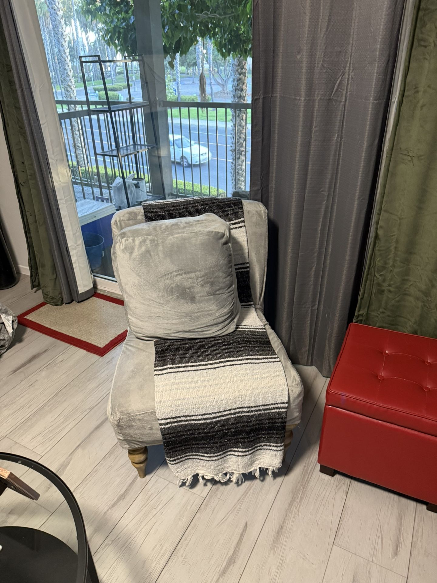 Very Comfy Accent Chair