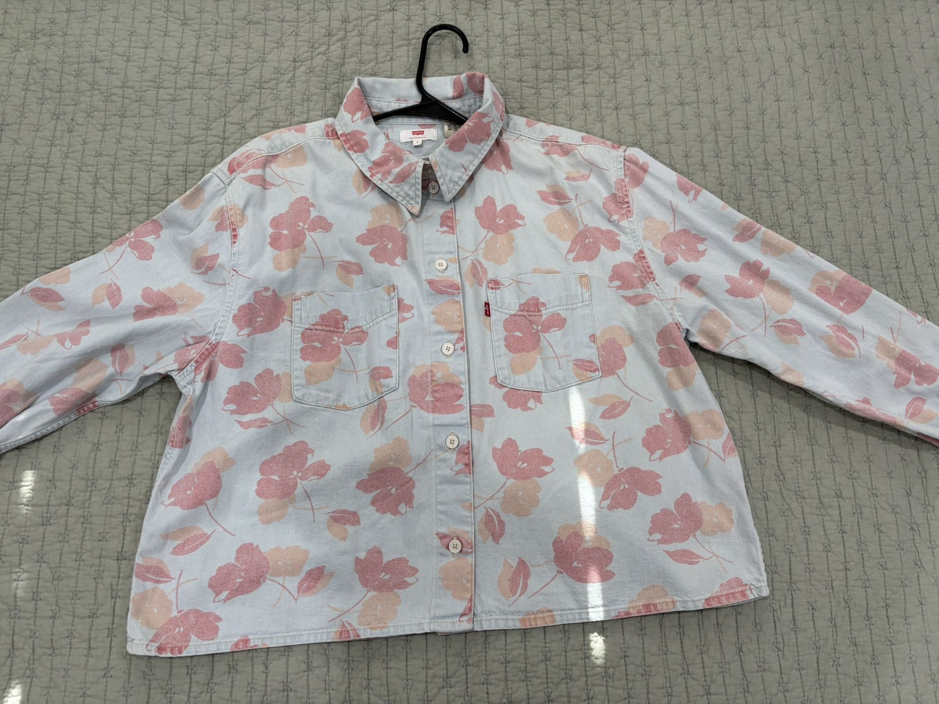 Levi’s ZOEY PLEAT UTILITY SHIRT
