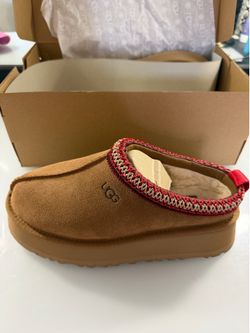 Ugg Tazz Women size 7