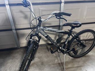 Trek 3900 Mountain Bike