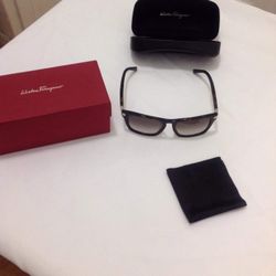 Salvatore Ferragamo Sunglasses ( original )