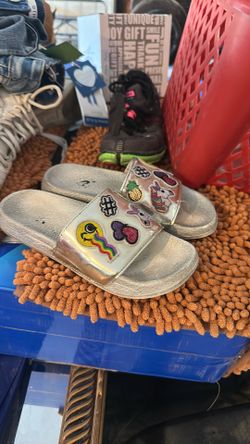 Justice Emoji Sandals