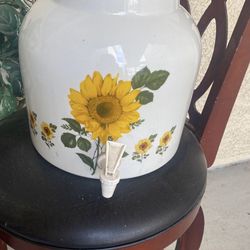 Baskets And Ceramic Pot