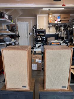 KLH Model 24 Vintage Speaker Pair - $60 OBO