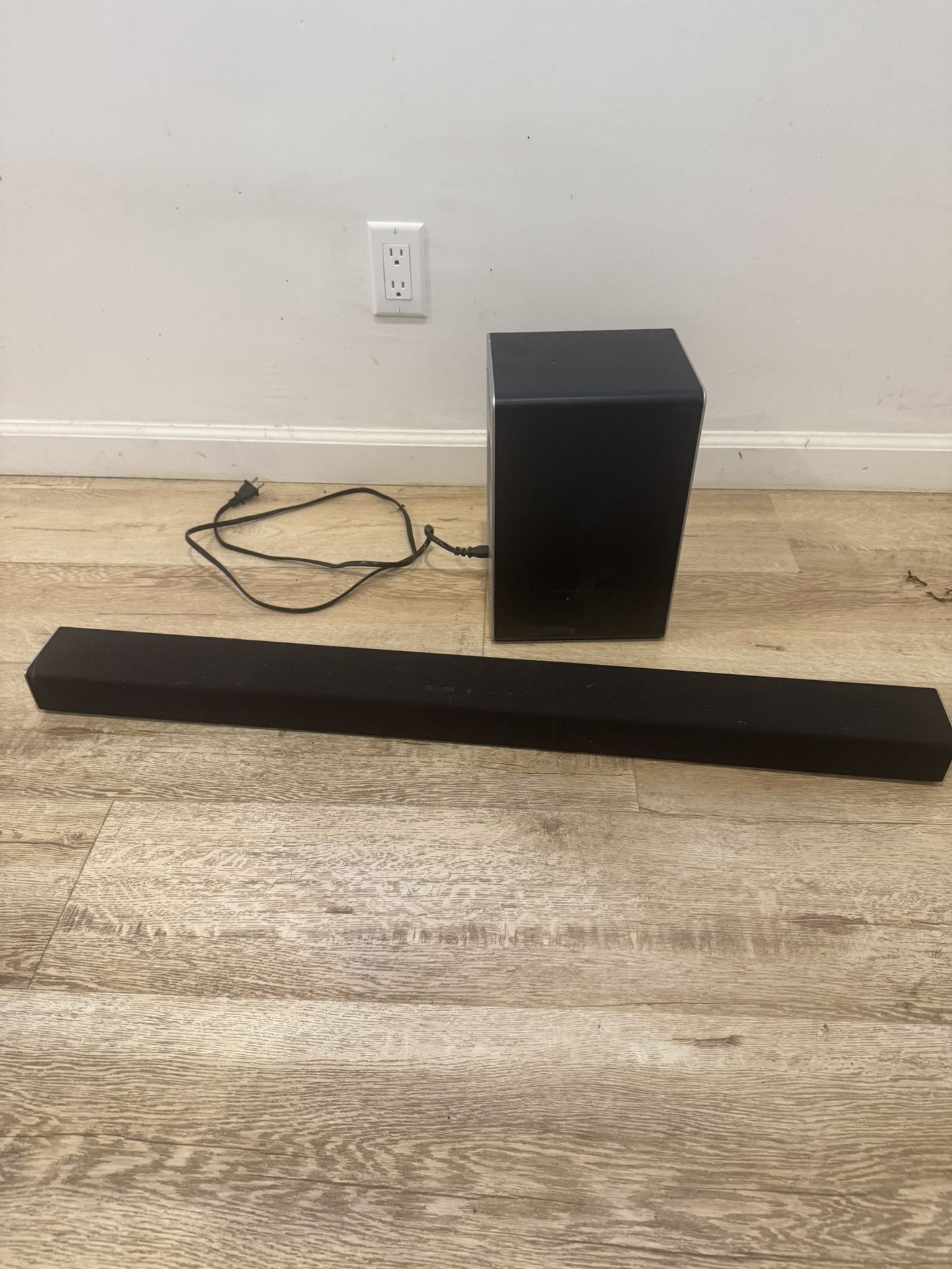 Vizio Soundbar With Subwoofer