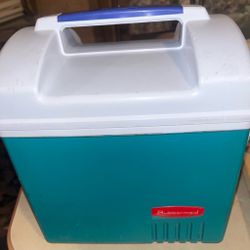 Rubbermaid Teal Personal Cooler