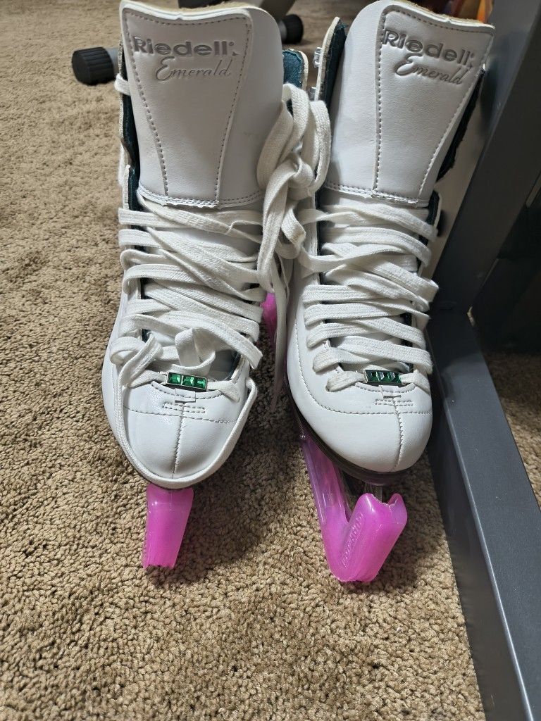 Riedell Ice Skates Size 4 Youth White Excellent Condition