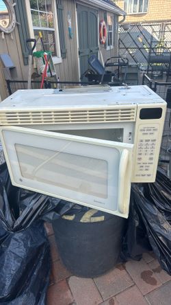 Ge microwave spacemaker 2.0