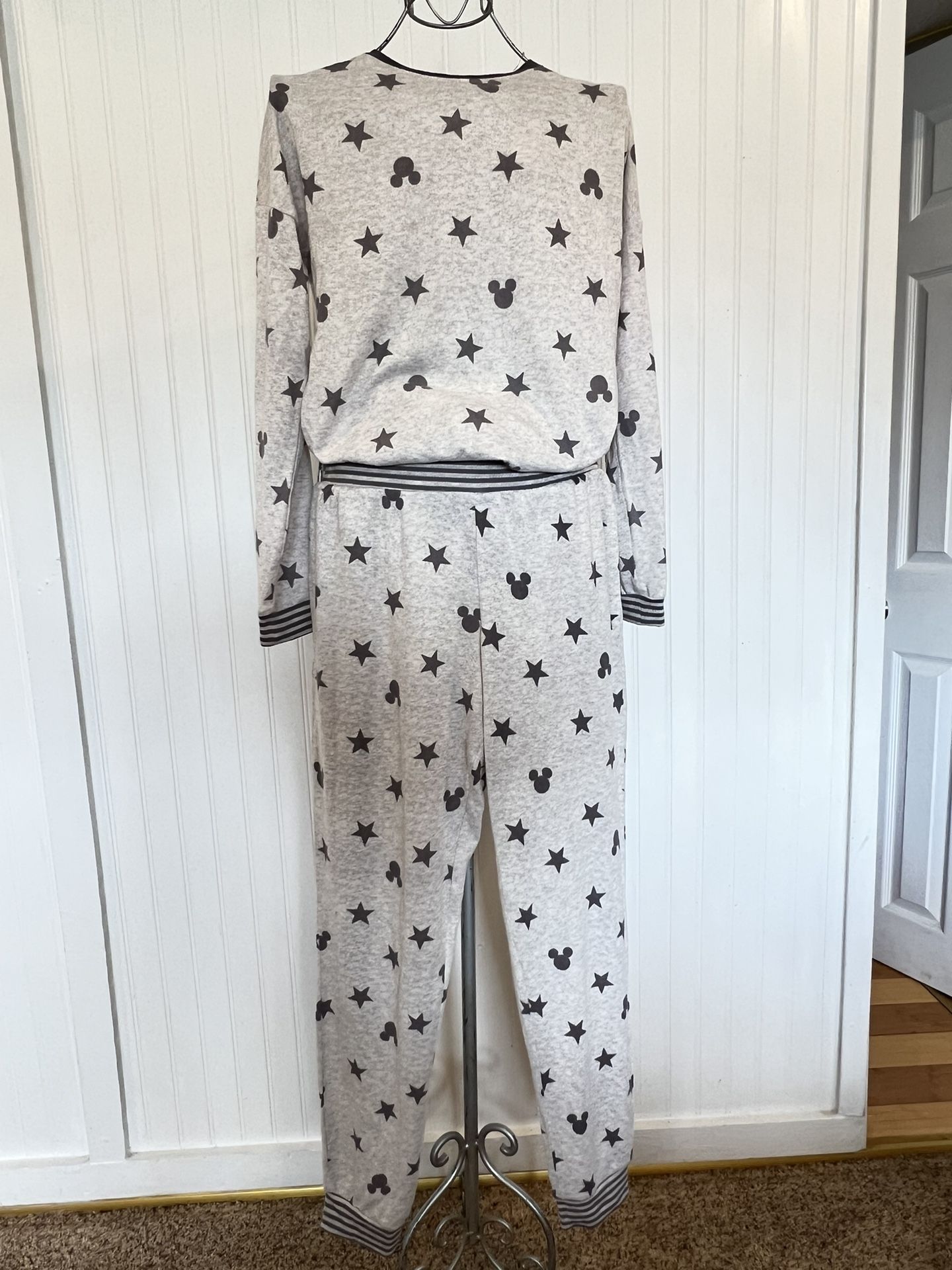Disney Pajama Set size S 2 pieces