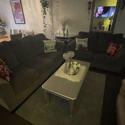 Living Room Set 