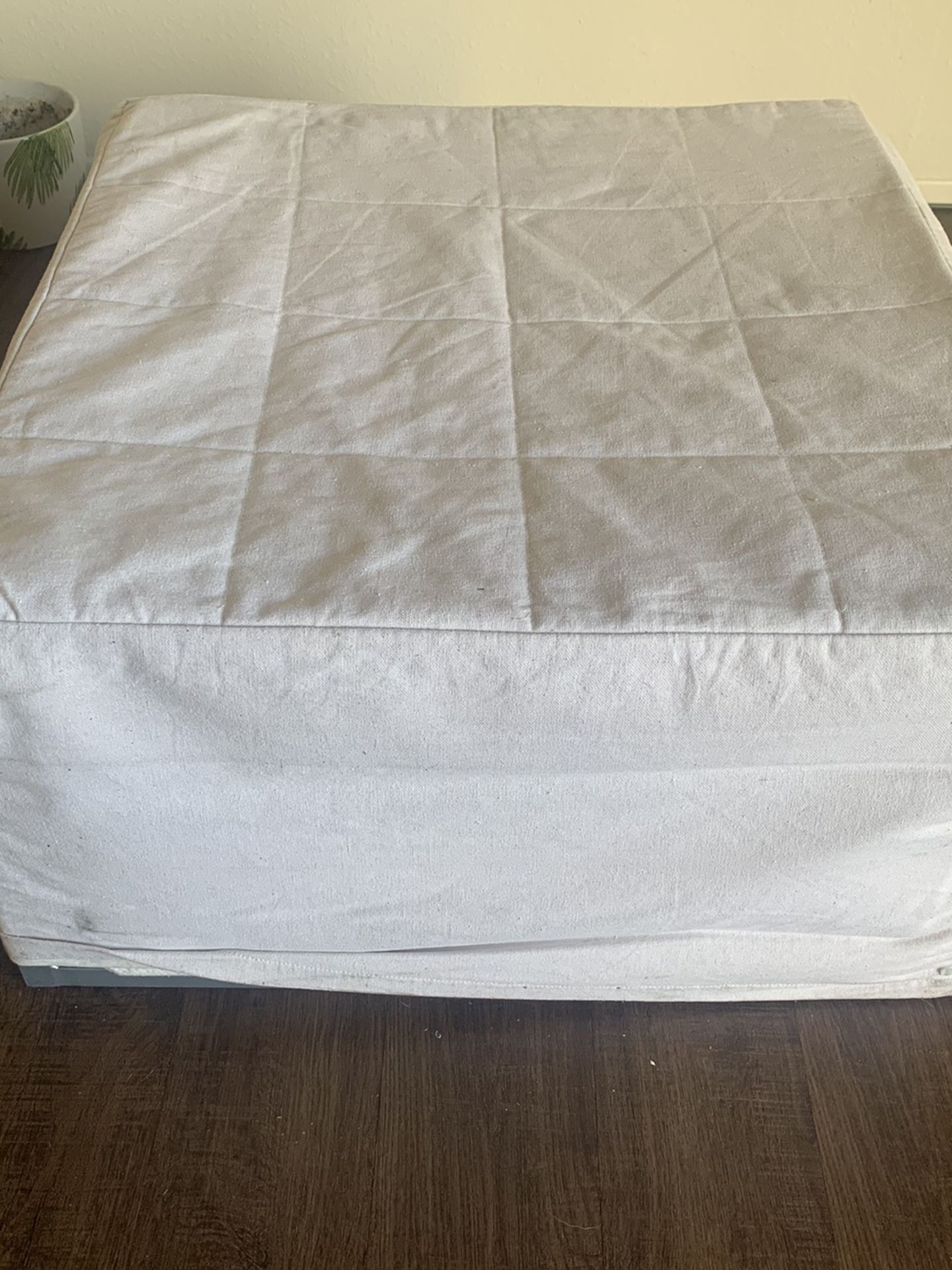 White Memory Foam Foldable Twin Size Bed Ottoman